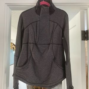 Lululemon size 10